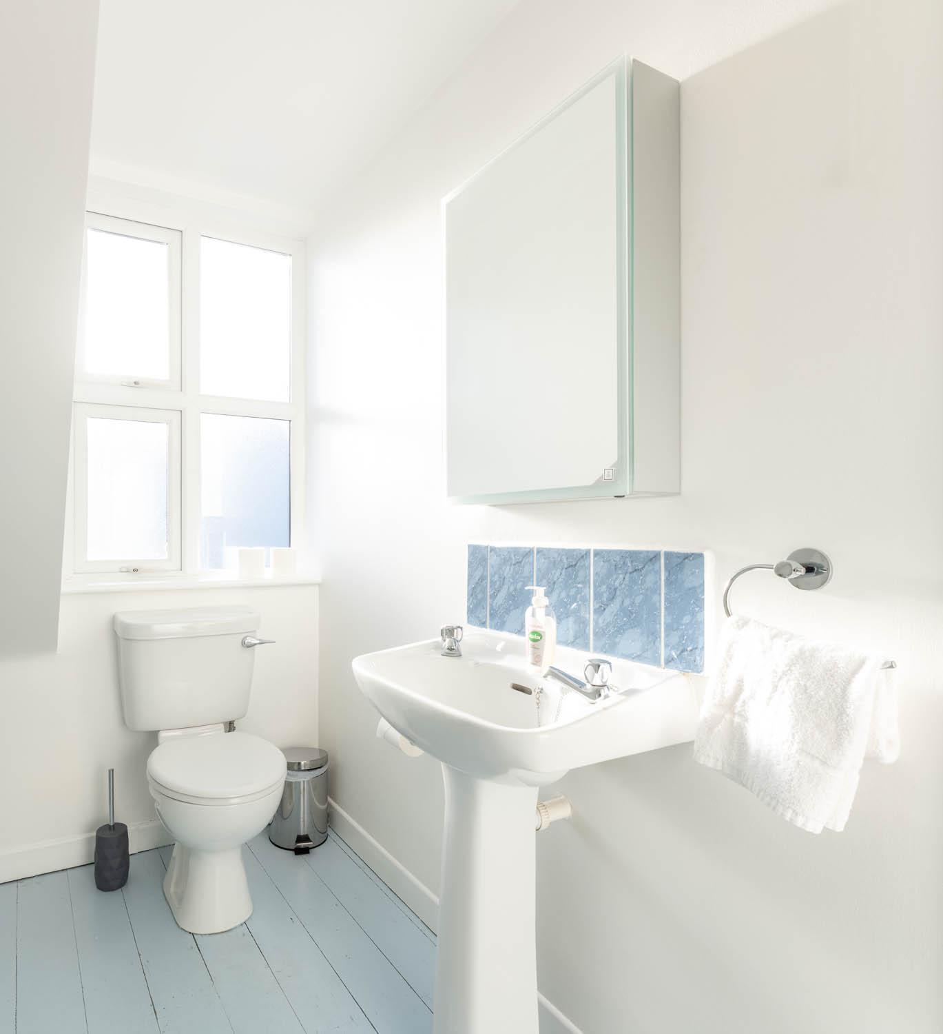 Modern Canal View Home, In City Centre, Sleeps 8 Galway Eksteriør billede